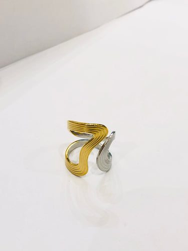 Unique Dual Tone Ring